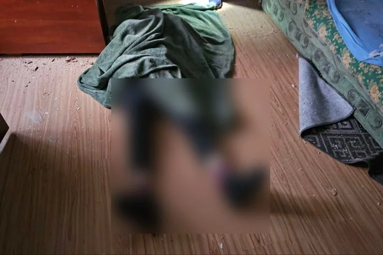 Росіяни обстріляли Дніпровський район Херсона: є загибла і поранений