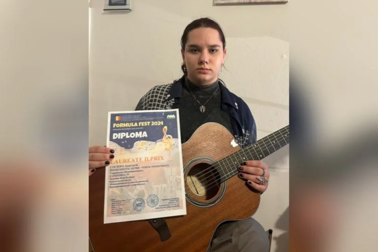 Мешканка Херсонщини Анастасія Сосюра посіла друге місце на конкурсі мистецтв у Бухаресті