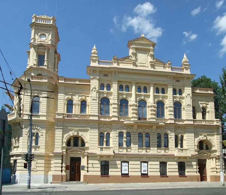 Херсонський художній музей потрапив до проєкту «The Ukrainian Treasure»