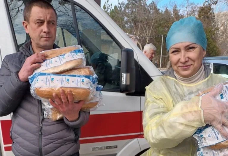 ADRA безкоштовно привозитиме хліб до медзакладів правобережжя Херсонщини