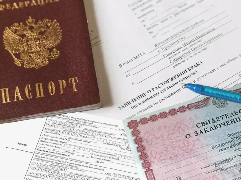 Росіяни планують підключити захоплені території Херсонської області до свого держреєстру РАЦС