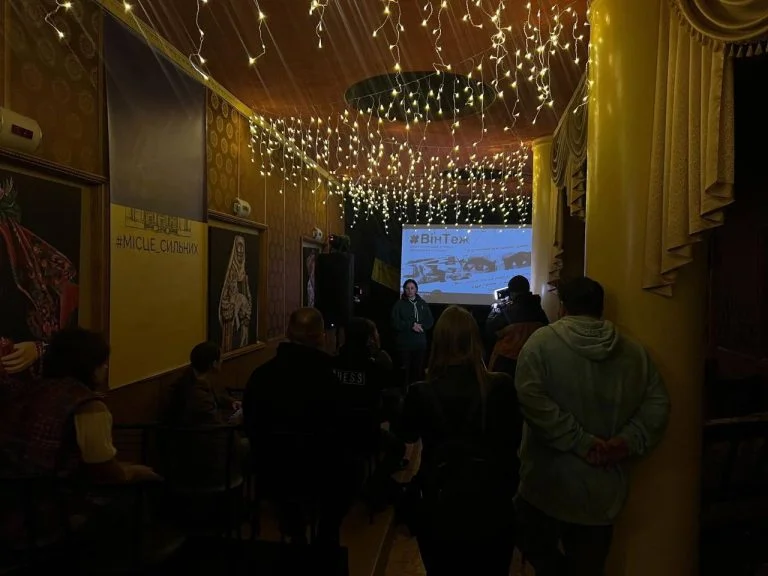 У Херсоні відбувся показ фільму “Він Теж” про чоловіків, які зазнали сексуального насильства