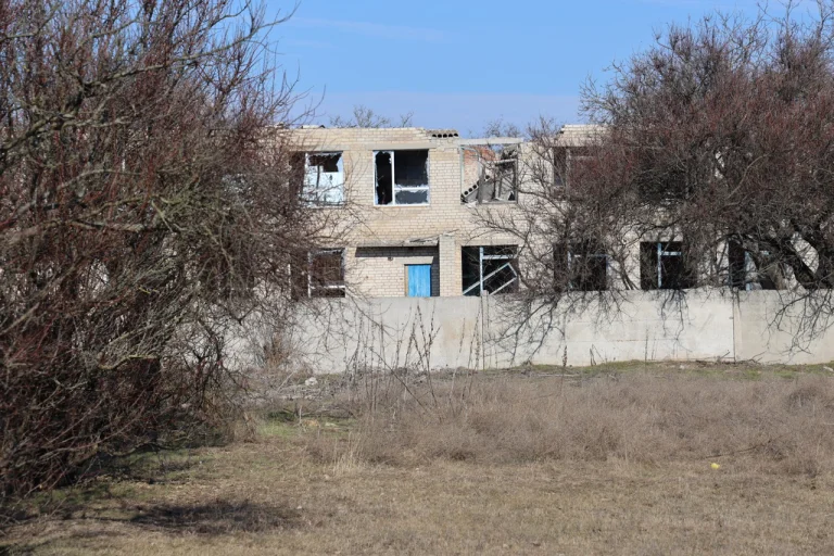 У ХОВА розповіли скільки вже відбудували цивільних об’єктів на Херсонщині