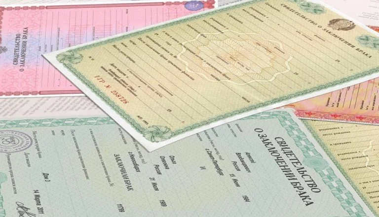 У Генічеську на ТОТ Херсонщини почав працювати РАЦС