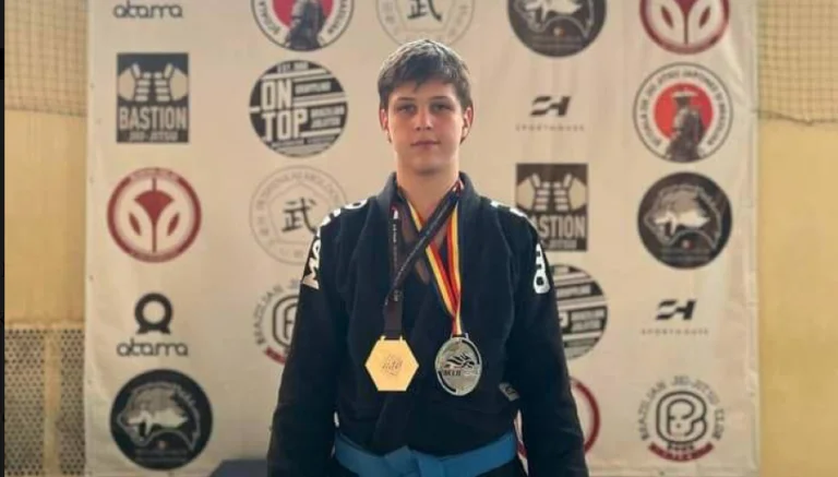 Херсонець Микита Фурик двічі став срібним призером у змаганнях з джиу-джитсу у Молдові