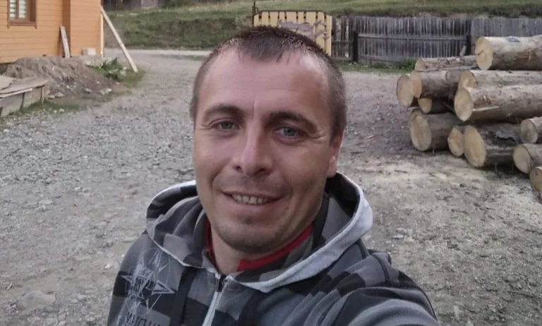 Російські військові викрали мешканця Любимівки Олексія Грінька