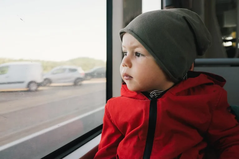 У ювенальній поліції Херсонщини розповіли де в регіоні залишається найбільше дітей
