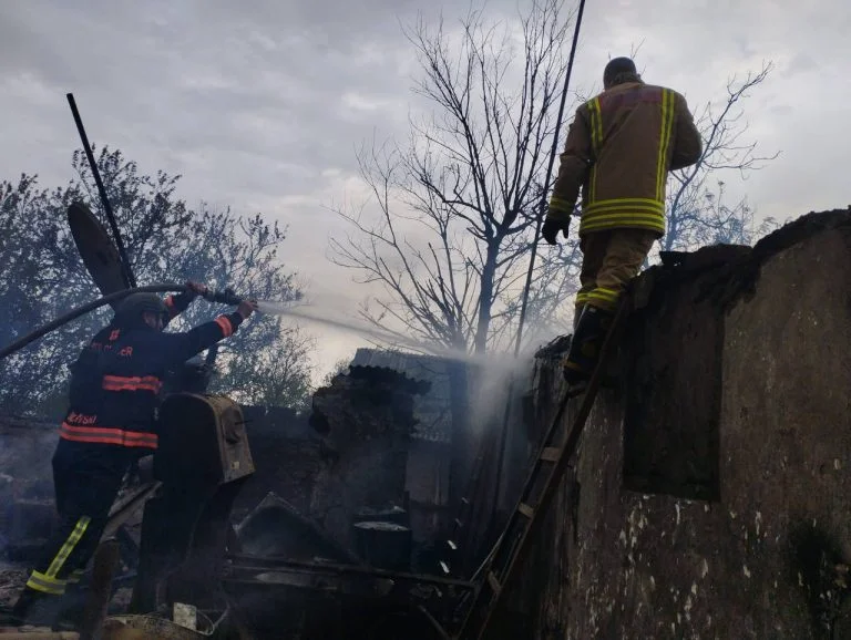 Армія РФ завдала удару по Львовому на Херсонщині (фото)