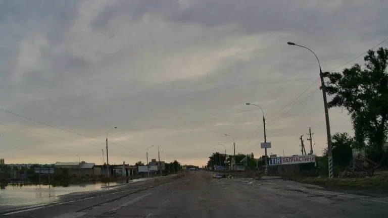 Ремонт доріг на лівобережжі Херсонщини: скільки планує виділити на це РФ