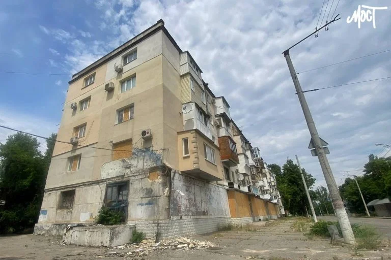 Минулої доби російські військові обстріляли 18 населених пунктів Херсонщини: загинула людина