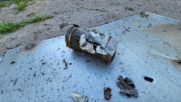 Російські військові із РСЗВ обстріляли медичний заклад Херсона