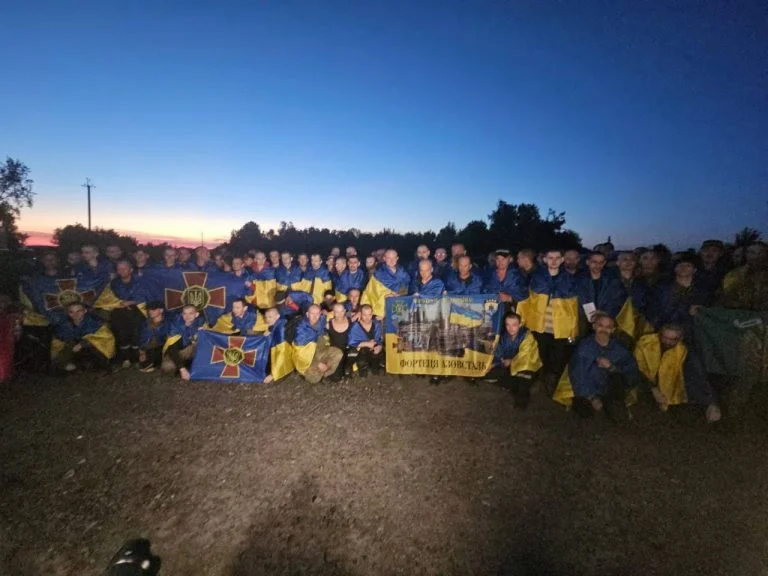 Серед звільнених вчора з полону РФ троє жителів Херсонщини, – ХОВА