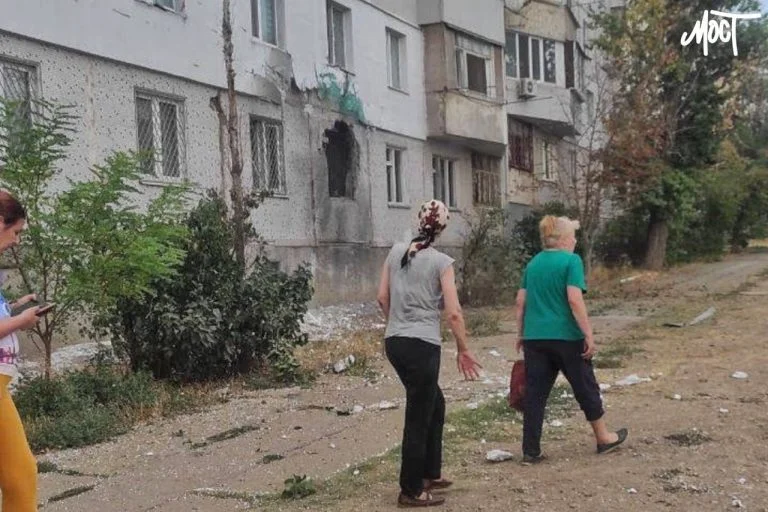 Унаслідок обстрілу Корабельного району Херсона поранено чоловіка, – ХОВА