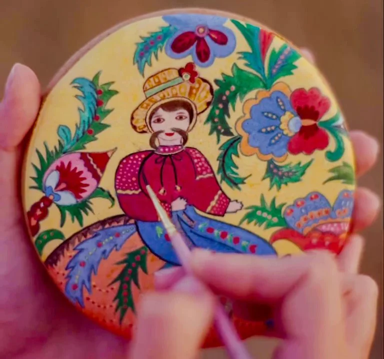 Київські кондитери створили колекцію десертів за мотивами творів живопису, знищених або вкрадених росіянами на Херсонщині