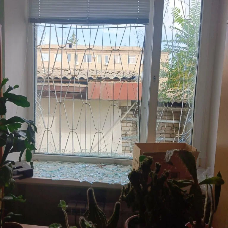 Окупанти заявили про обстріл будівель незаконних органів влади в Каховці (відео)