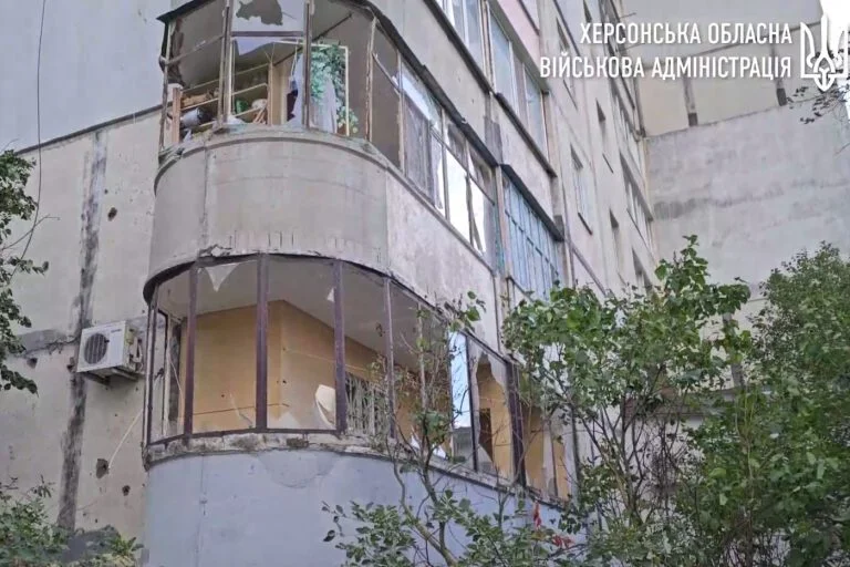 Начальник ОВА показав наслідки російського обстрілу Херсона 13 вересня