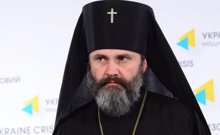 У Києві побили колишнього керівника Херсонської єпархії ПЦУ Климента, який нині служить у ЗСУ