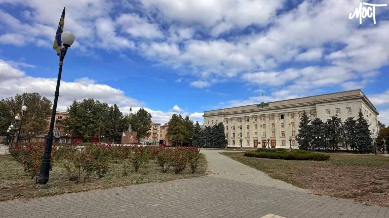 Працівників ХОВА продовжать навчати військовій підготовці