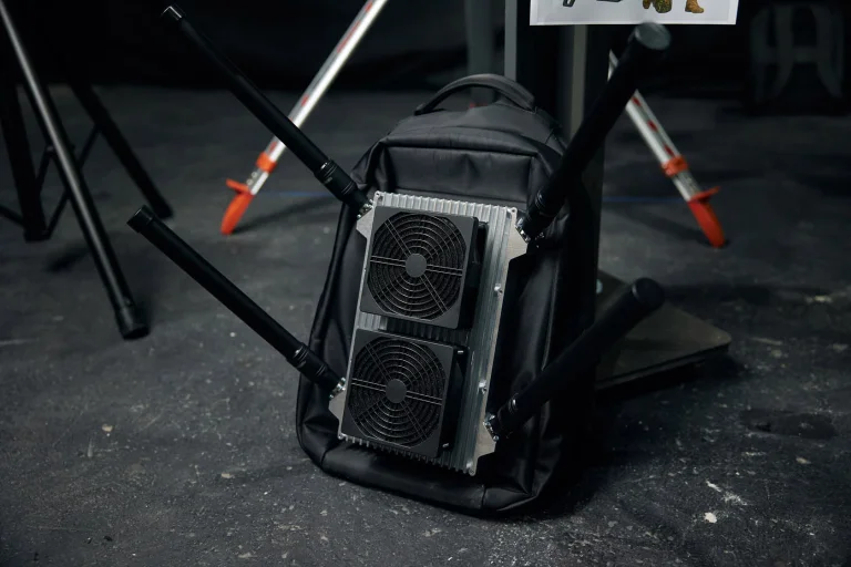 Працівники Херсонської ОВА не користуються РЕБами, – Толоконніков