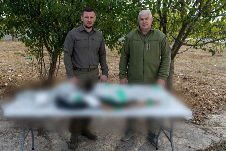 На Херсонщині українським військовим передали системи РЕБ