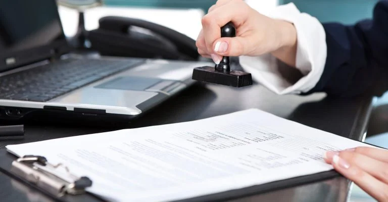 Росіянин зареєстрував на ТОТ Херсонщини моторний завод