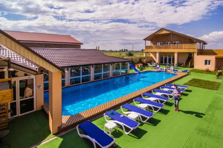 Підприємиця з Уфи стала забудовником на ТОТ Херсонщини