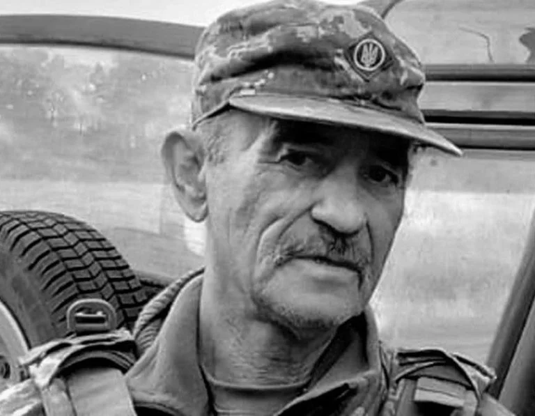 На фронті біля Сухого Яру Харківської області загинув військовий із Херсонщини Віктор Підопригора.