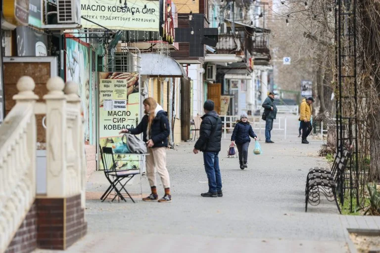 У Херсонській громаді хочуть створити консультаційні пункти