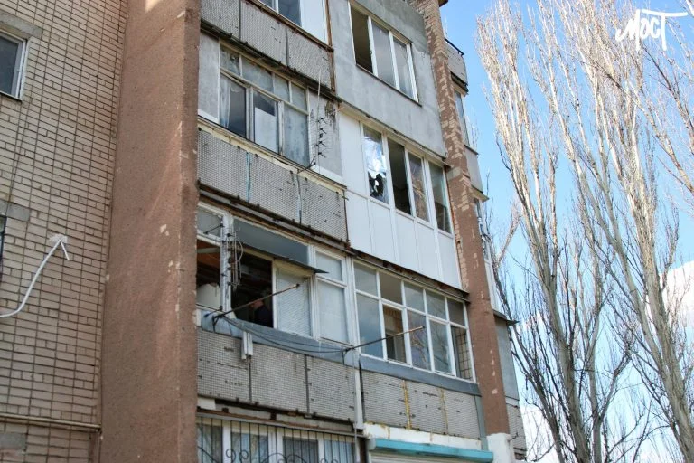 Минулої доби окупанти обстріляли більше 30 населених пунктів Херсонщини: є поранені Стало відомо, скільки необхідно для реалізації Програми забезпечення життєдільності населення у Херсоні