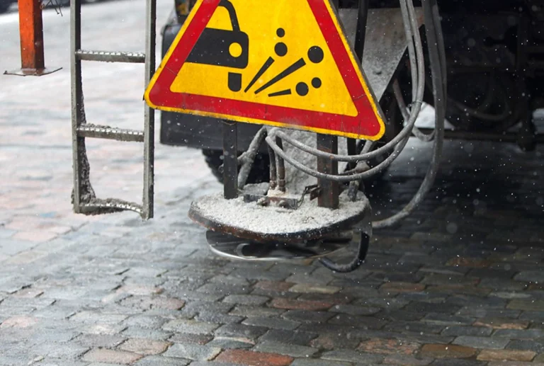 Херсонські дорожники передумали купувати сіль