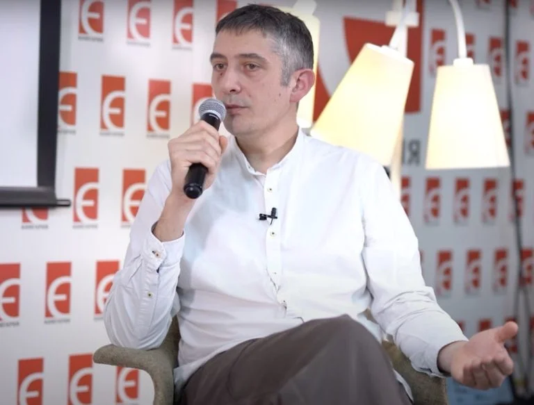 роман бондарчук