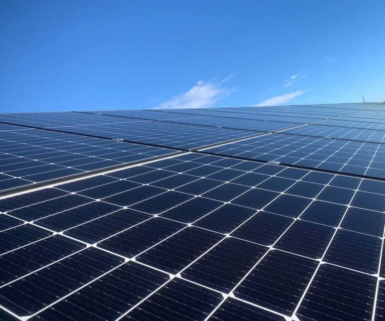 Аудитори зацікавились закупівлею сонячних панелей у Високопіллі Аудитори зацікавились закупівлею сонячних модулів у Високопіллі