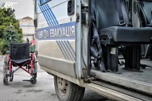 Евакуація людей з Херсонщини