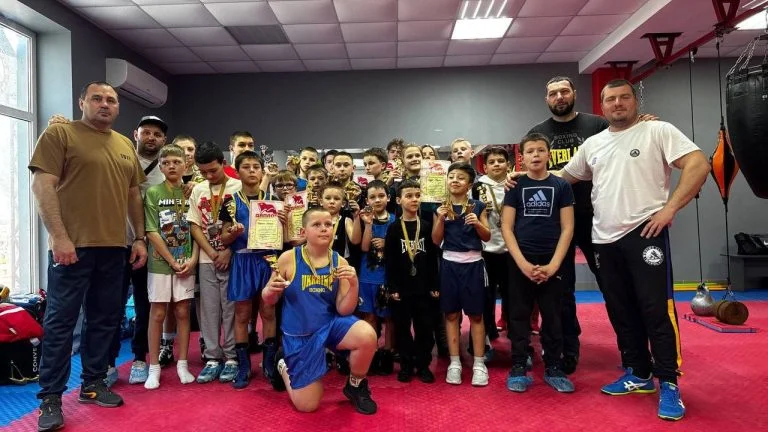 Херсонські боксери взяли участь у змаганнях, присвячених Героям України