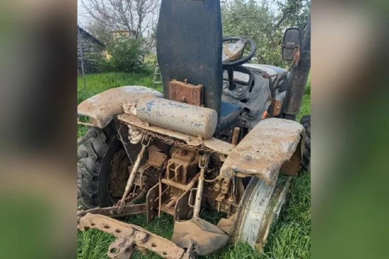 У Тягинській громаді підірвався трактор з гуманітарною допомогою