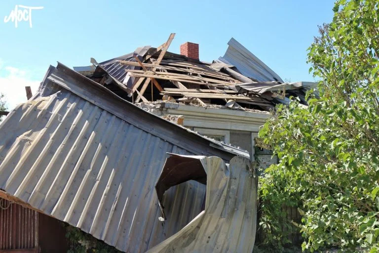 Минулої доби через атаки РФ на Херсонщині пошкоджені понад 45 будиків, є загиблі та поранені