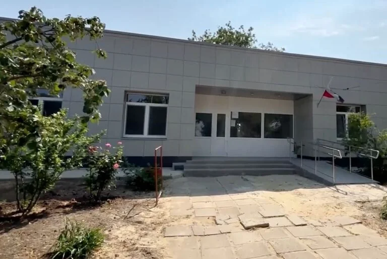 Росіяни недоремонтували амбулаторію в Громівці – вона виявилася без вентиляції та електрики