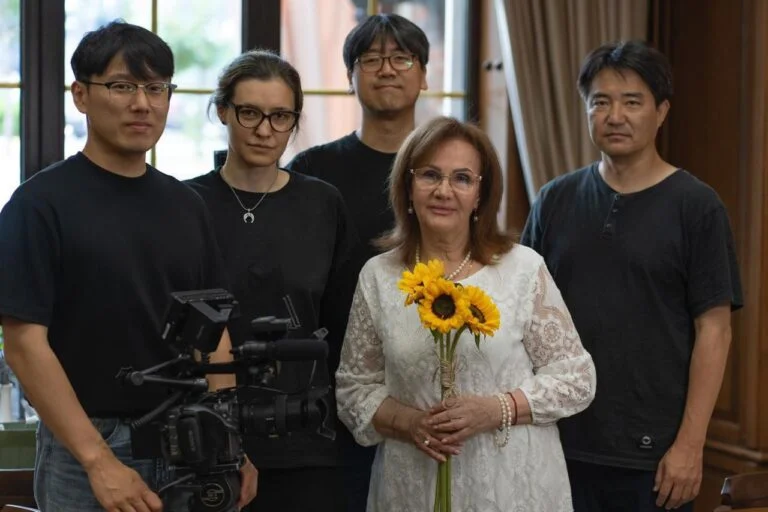 Корейський документальний фільм розкаже про розграбування Херсонського художнього музею