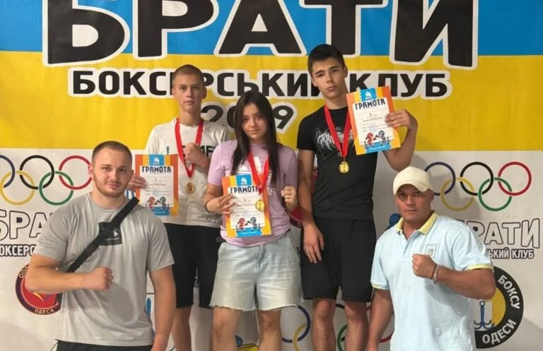 Боксери з Херсонщини виграли “золото” на турнірі в Одесі
