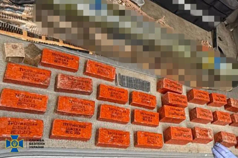 СБУ затримала торговців російською зброєю: серед них житель Херсонщини