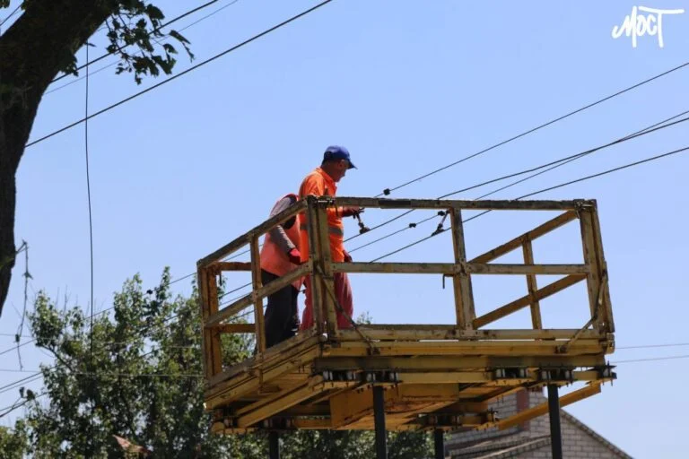 Росіяни вдарили по інфраструктурі Херсонщини: знеструмлено три населені пункти