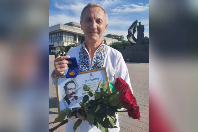 Херсонець вперше отримав міську премію імені Івана Франка в Івано-Франківську