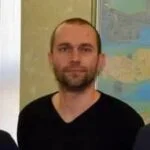 Денис погрібний