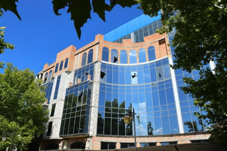 Двоє загиблих, шестеро поранених: наслідки російських обстрілів Херсонщини за добу