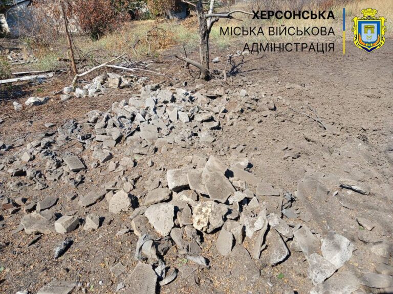 Армія РФ з артилерії вдарила по Зеленівці, є поранена