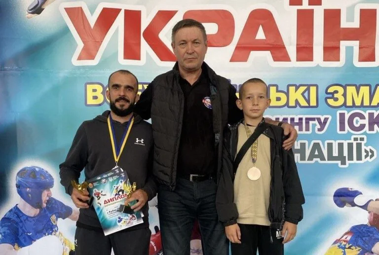 Херсонські кікбоксери стали призерами всеукраїнських змагань