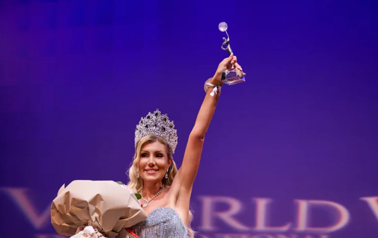 Підприємиця з Херсона здобула один з титулів на конкурсі краси в США