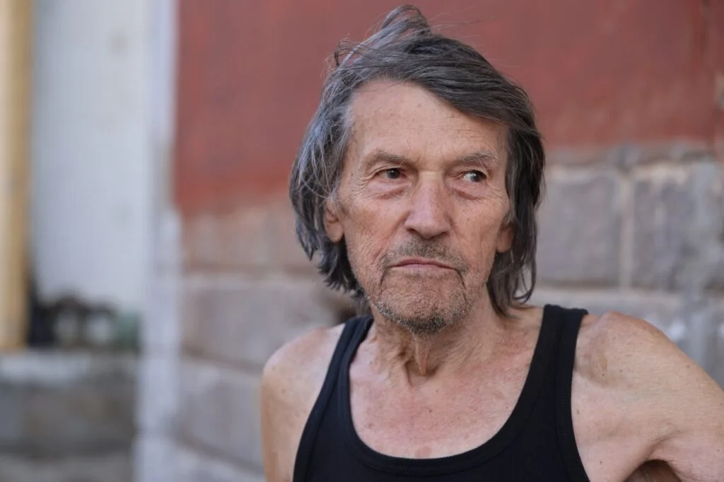 Чоловік у майці