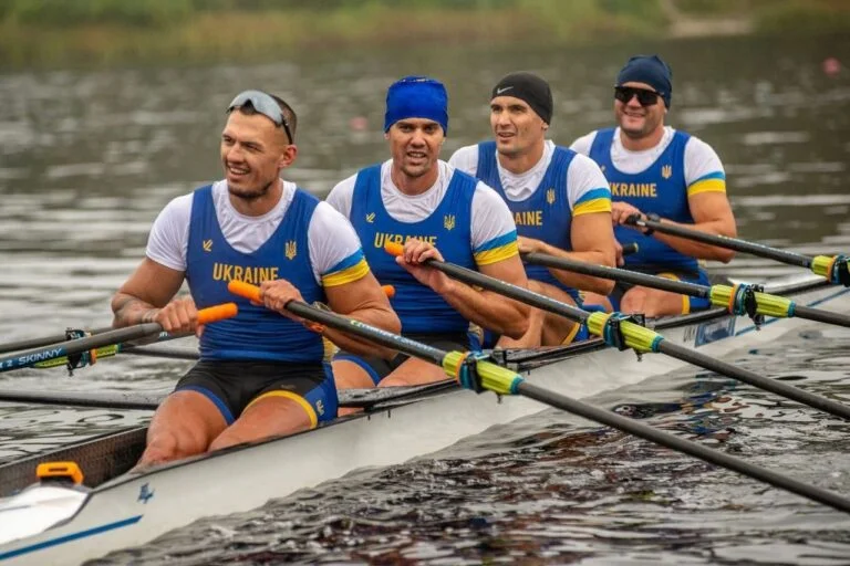 Херсонські веслувальники вибороли 22 призові місця на змаганнях у завершальному чемпіонаті
