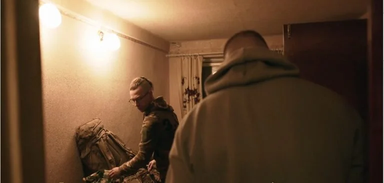 У Херсоні в рамках фестивалю Docudays UA покажуть документальну стрічку “Де мій бронік”